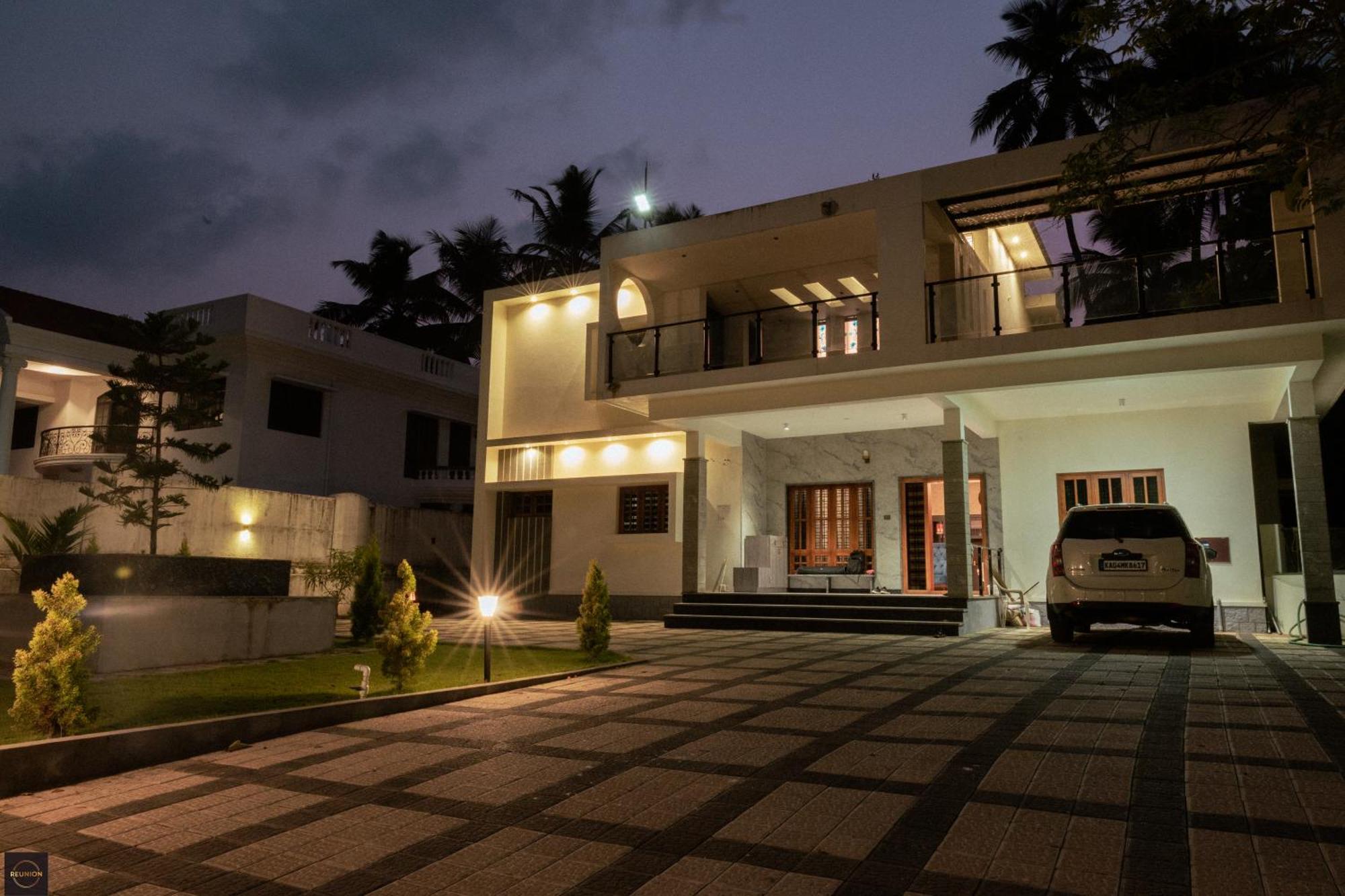 Reunion Marina Villa Udupi Exterior photo